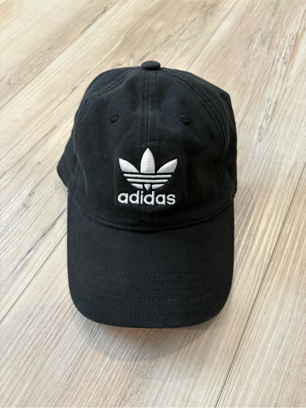 adidas Black Trefoil strapback Cap - Classic Logo